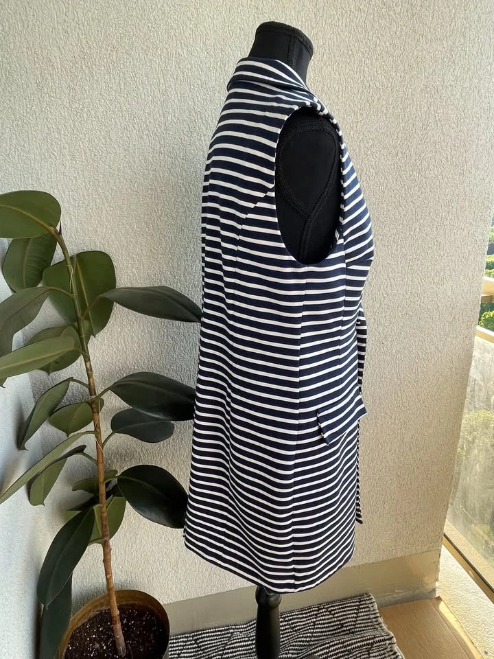 Size 12, Hotline Striped Double Breasted Longline Vest - photo 4