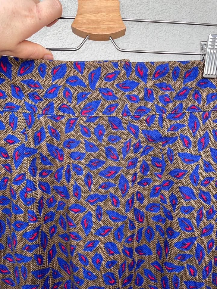 Size 38, Wool Pencil Midi Skirt Lined Vintage Style - photo 4