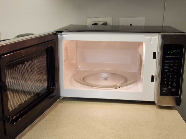 Microwave in great condition - photo 2