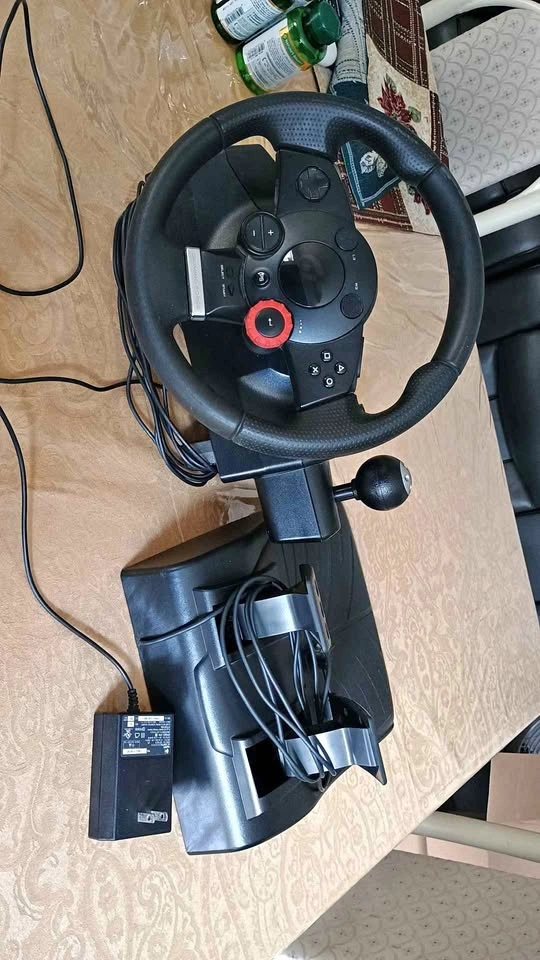 Logitech USB PlayStation 3 Driving Force GT Racing Wheel
