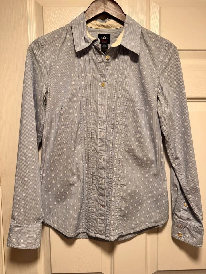 Business casual shirts + black jackets - photo 2