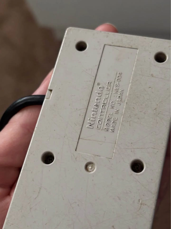 Nintendo NES Controller - photo 4