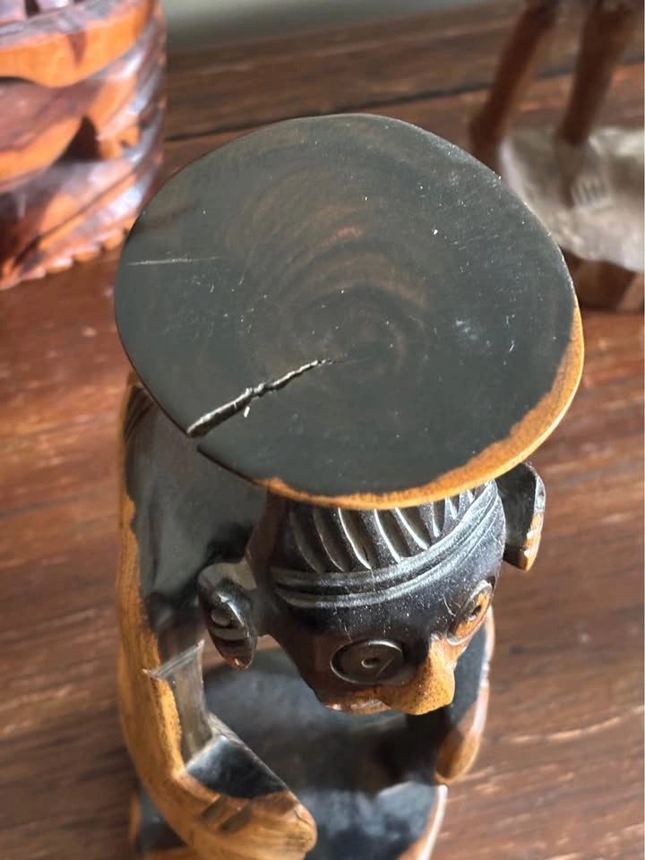 Hand Carved Wood Tribal Figurine - photo 3