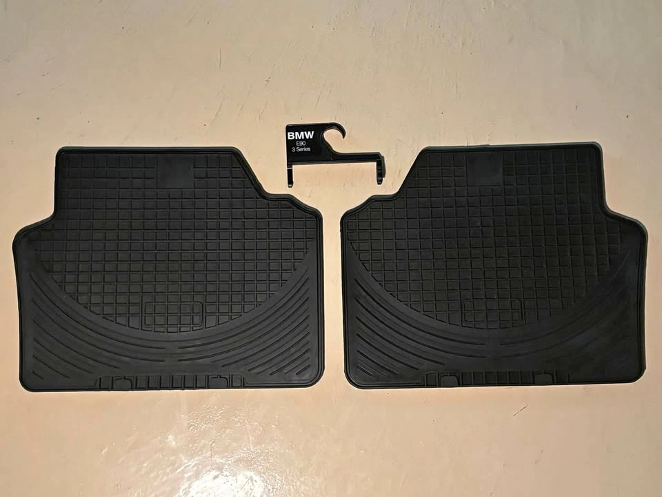 BMW E90/91 3 Series Rear Matt Pair in Black