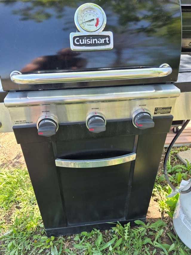 Cuisinart Propane BBQ Grill - photo 2