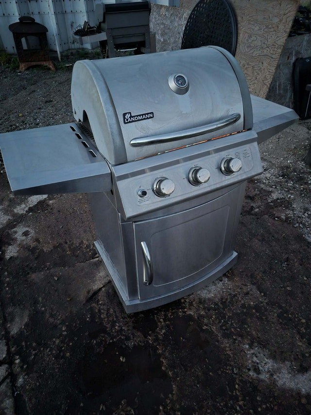 Landmann Stainless Steel Propane BBQ - photo 4