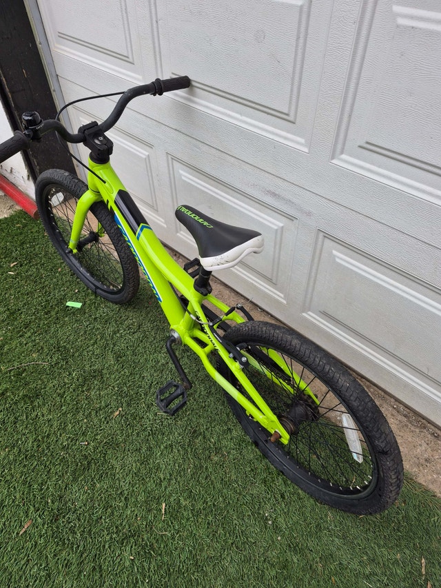 20'' Wheel Bike Green Cannondale bicycle - photo 4