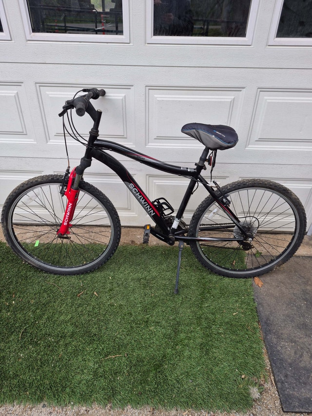 26' Schwinn Suspend mountain bike black & red bicycle