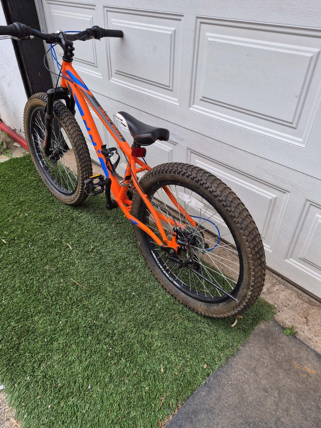 24'' big wheel CCM trail head orange mountain bike - photo 3