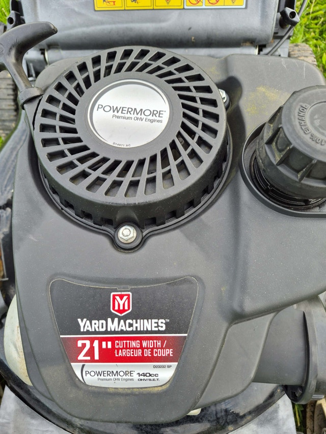 Gas lawnmower 21'' cut yard machines 140cc power more Bag - photo 5