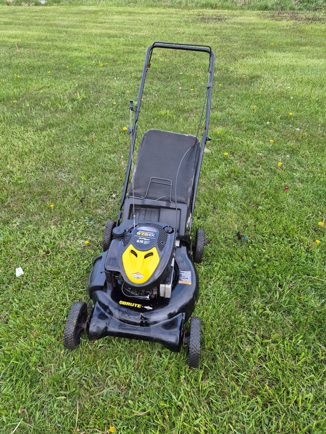 Gas lawnmower 6.75HP 21'' Bag Briggs & Stratton - photo 3