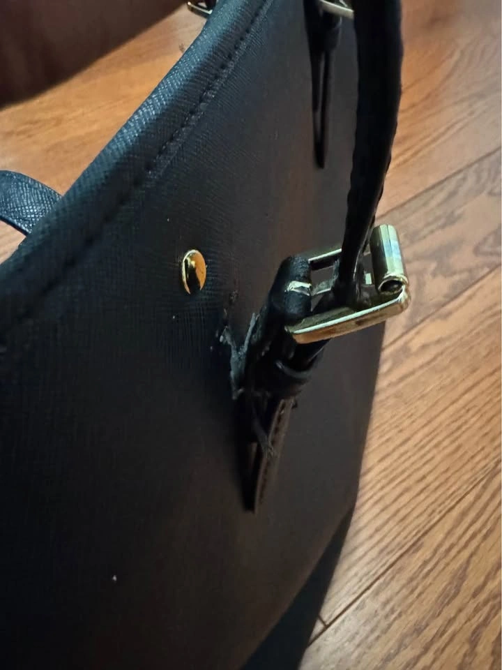 Michael Kors Black Tote - photo 3