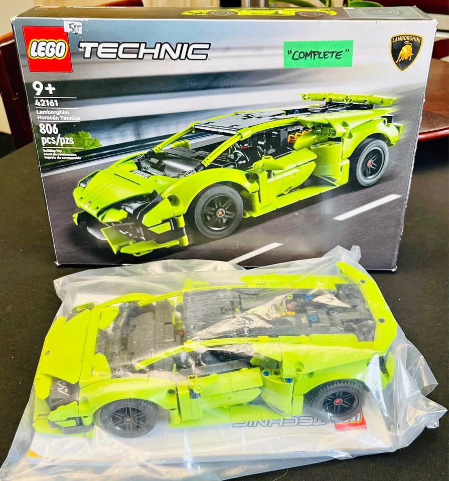 LEGO Technic Lamborghini Huracan Tecnica (42161)