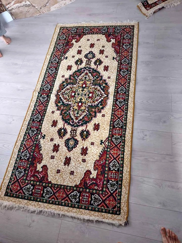 Oriental rugs 81"×39"
