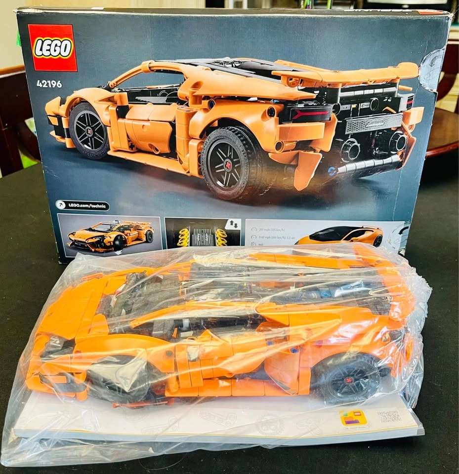 LEGO Technic Lamborghini Huracan Tecnica Orange (42196) - photo 2