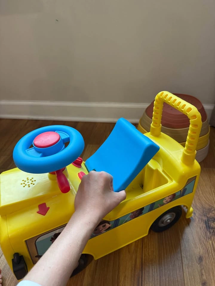 Toddler Ride on Car - photo 3