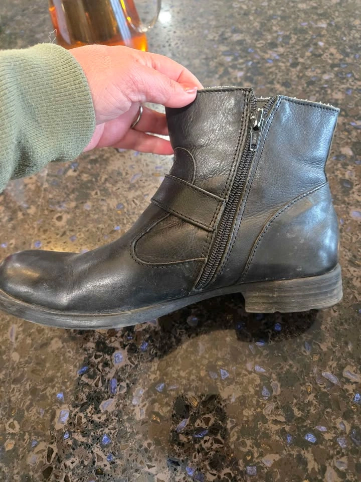 BOC ankle boots - photo 4