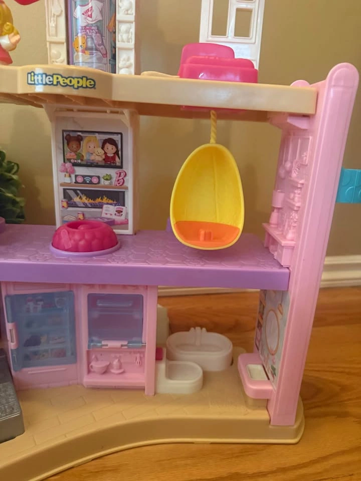 Little People Barbie House - photo 3