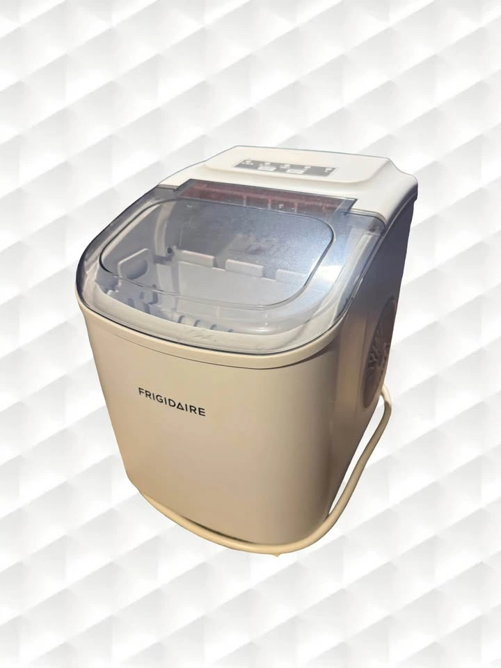 Frigidaire Ice Maker - photo 2