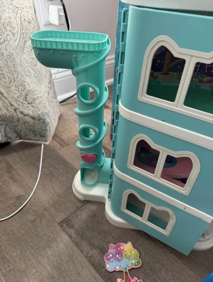 Original Gabby’s Dollhouse - photo 4