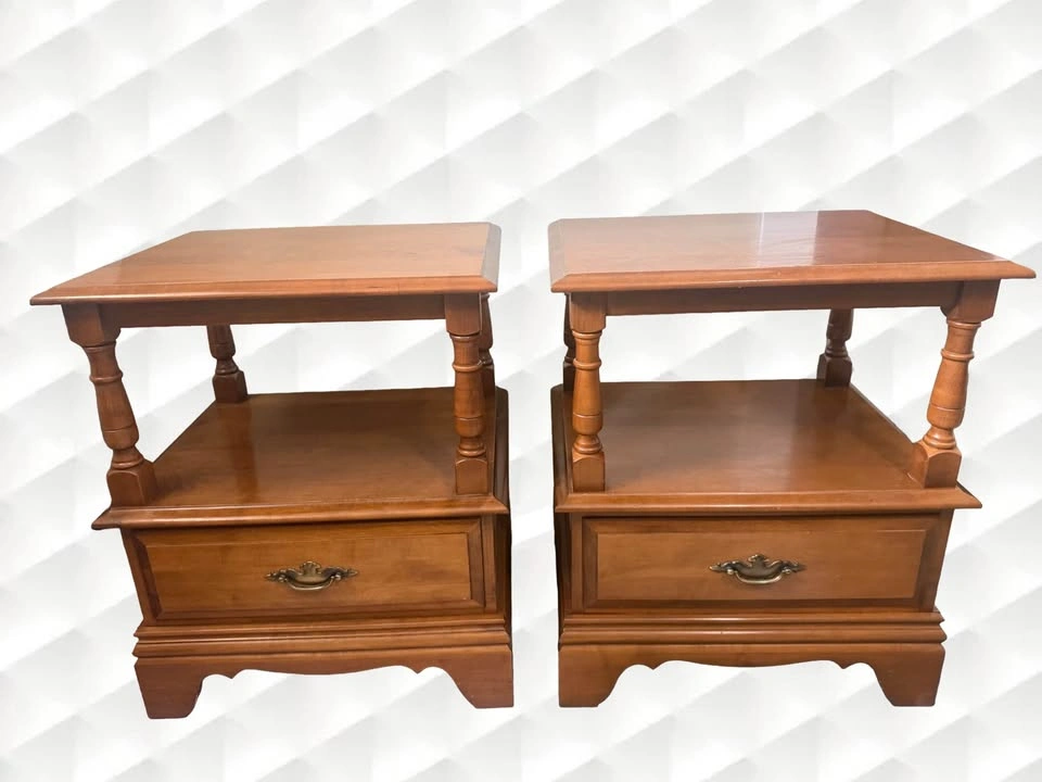 Vintage Night Stand Exquisite Wooden Set - photo 2