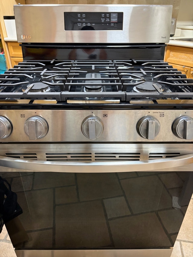 LG ThinQ Gas Range