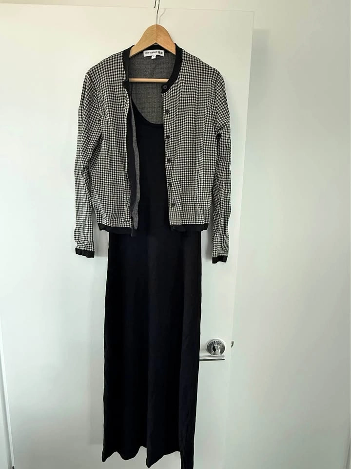 Casual Chic Office Bundle: Uniqlo Cardigan, Dress, Two Shoes