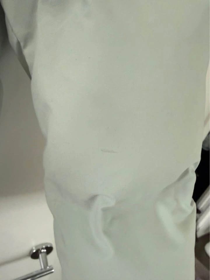 Uniqlo Seamless Down Parka (Light Grey) - Size M - photo 4