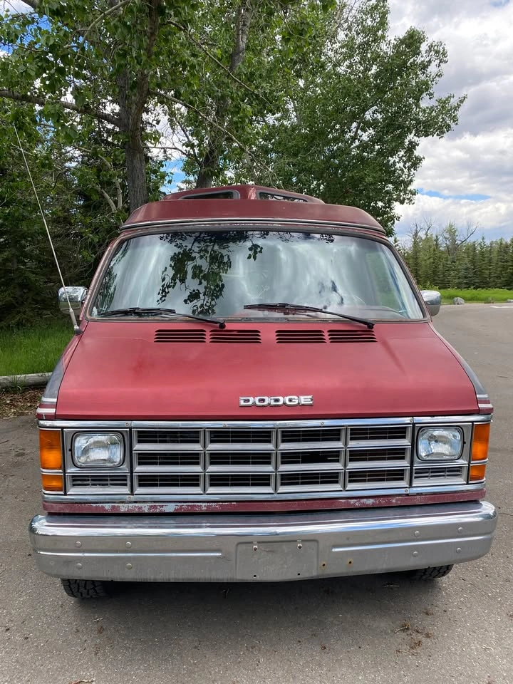 1988 Pleasure Way Camper Van - Dodge B250 - 19' - photo 4