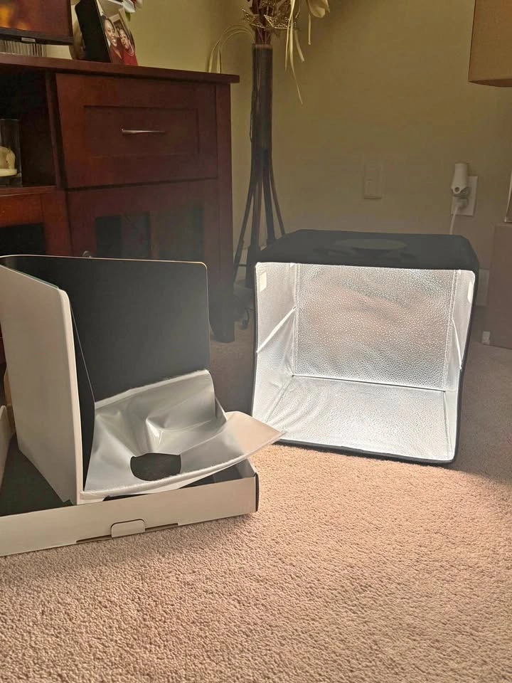 Portable LED Photo Studio Light Box Kit with Backdrops