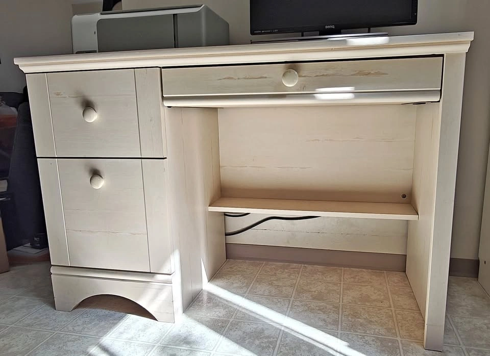 Sauder 44"W Wood Computer Desk, Antiqued White w/ 3 drawers