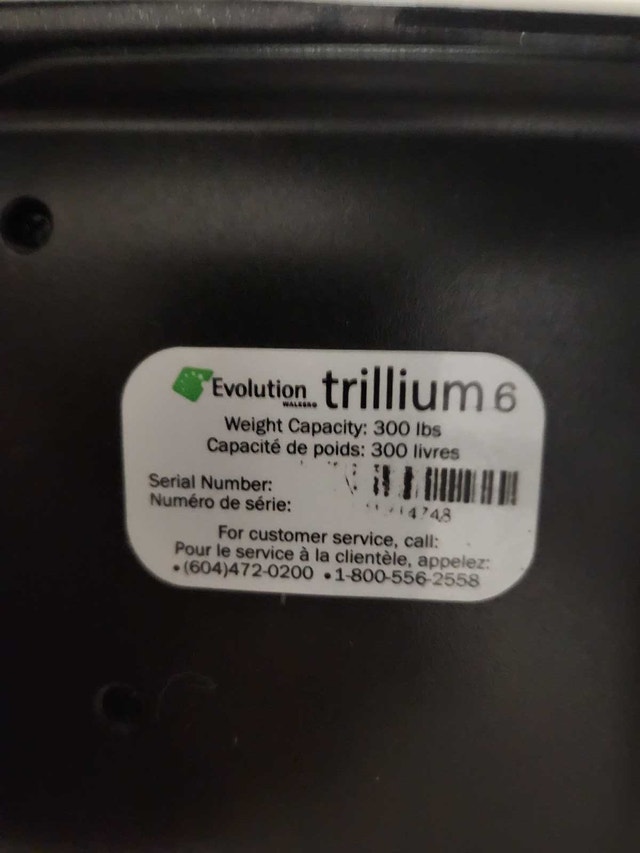 Used Trillium 6 Walker / Rollator - photo 5