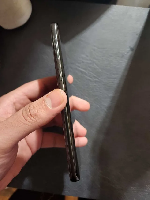 Samsung Galaxy s9 - photo 4