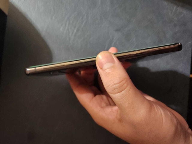 Samsung Galaxy s10 - photo 4