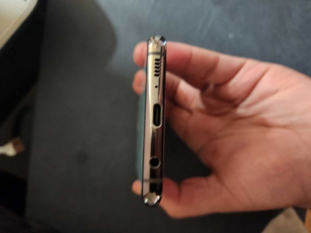 Samsung Galaxy s10 - photo 5