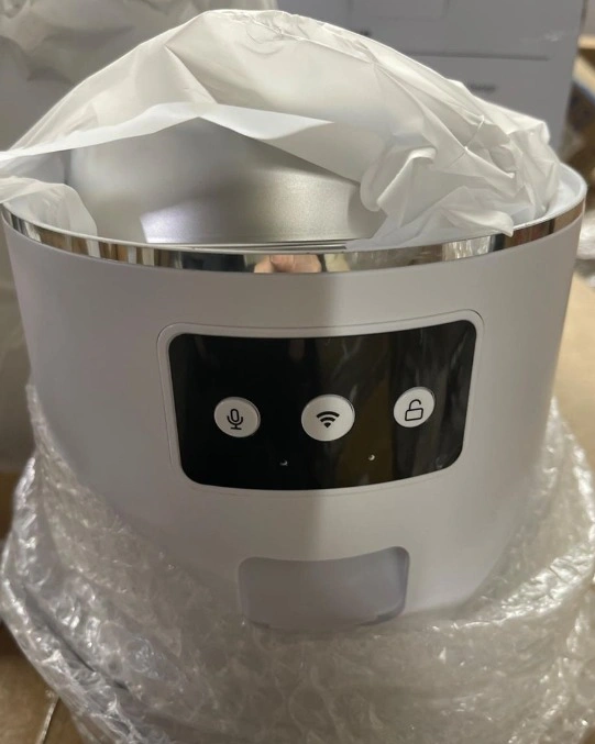 NEW Automatic Cat Food Dispenser - photo 4
