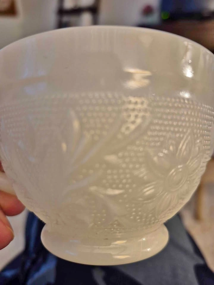 Vintage Punch Bowl and 7 Cups