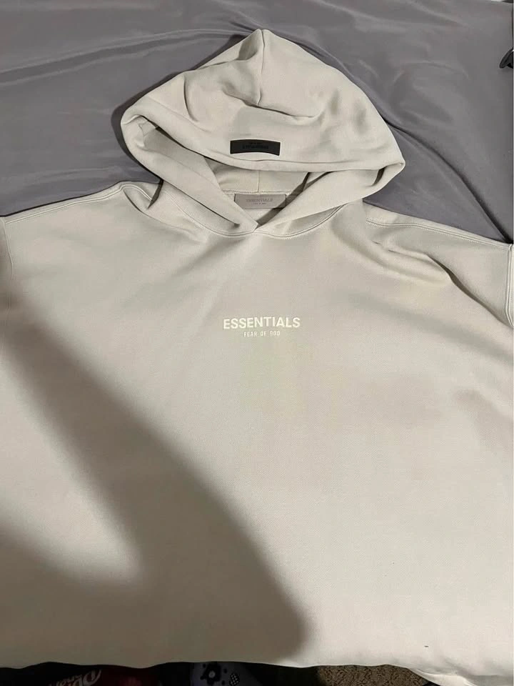 Fear of God Essentials Pullover Hoodie - Cream XL