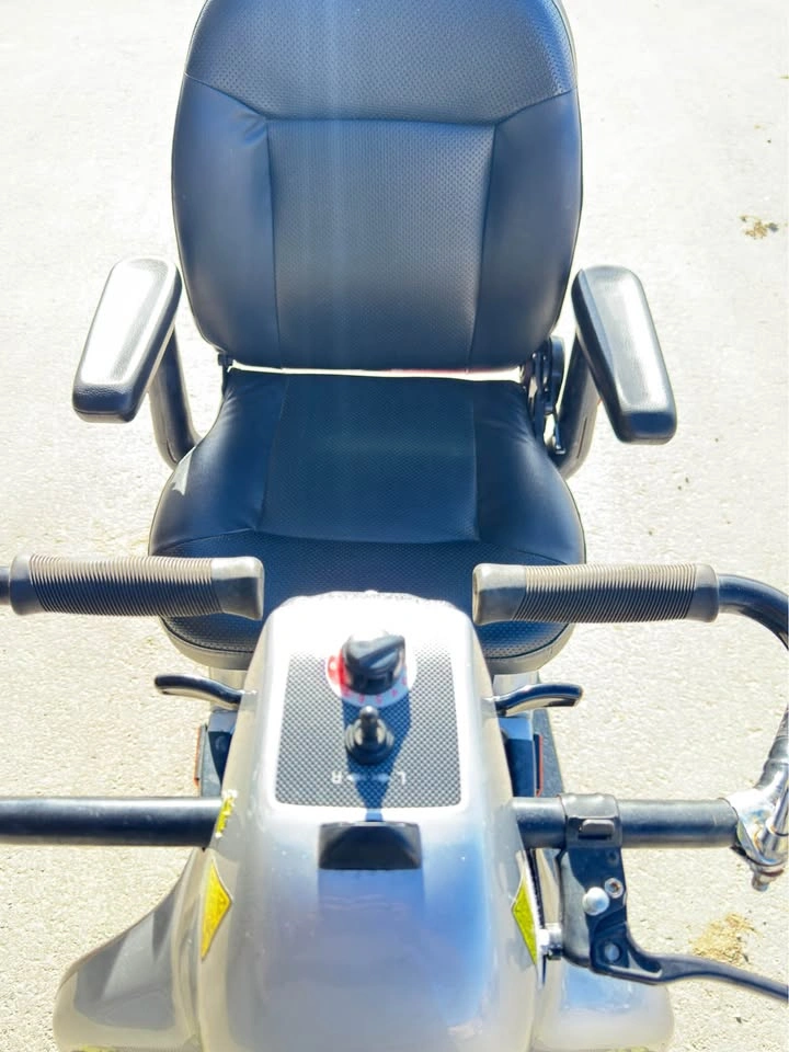 Shoprider Voyager DELUXE 778S Mobility Scooter - photo 5