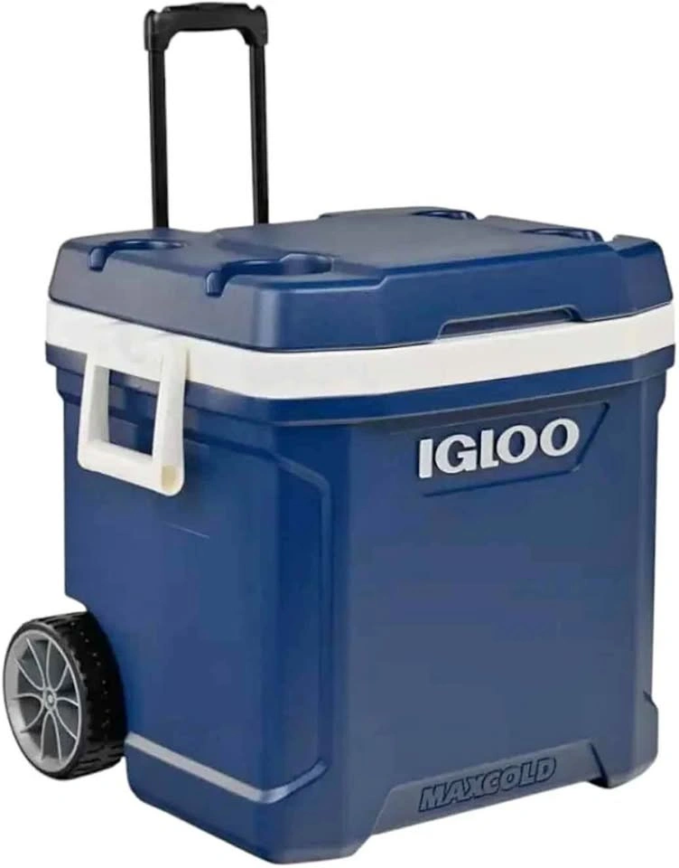 Brand New: Igloo MaxCold Rolling Cooler
