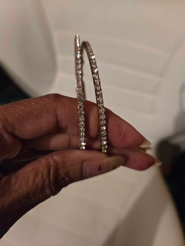 Hoop Earring Collection - photo 3