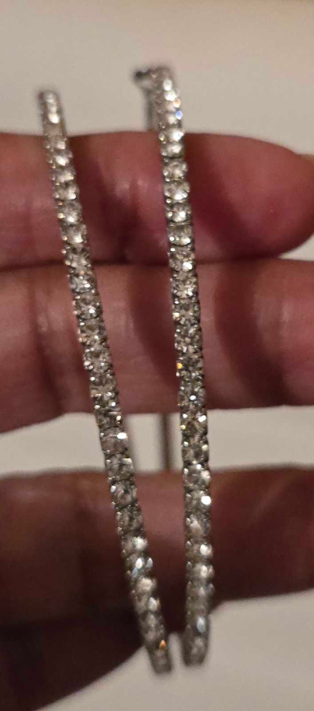 Hoop Earring Collection - photo 5