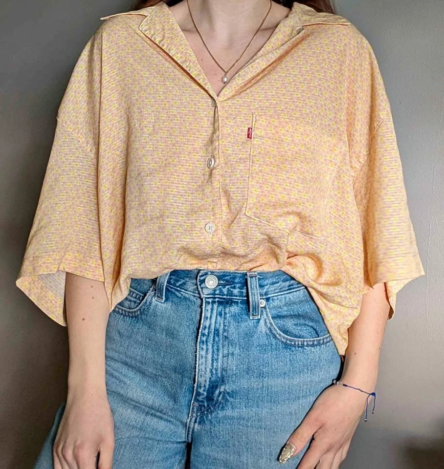 Levi's XXL Peach Floral Short Sleeve Button Up Shirt