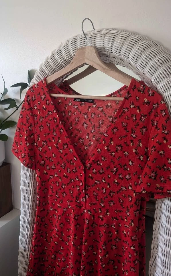Red Floral Zara Dress - photo 2
