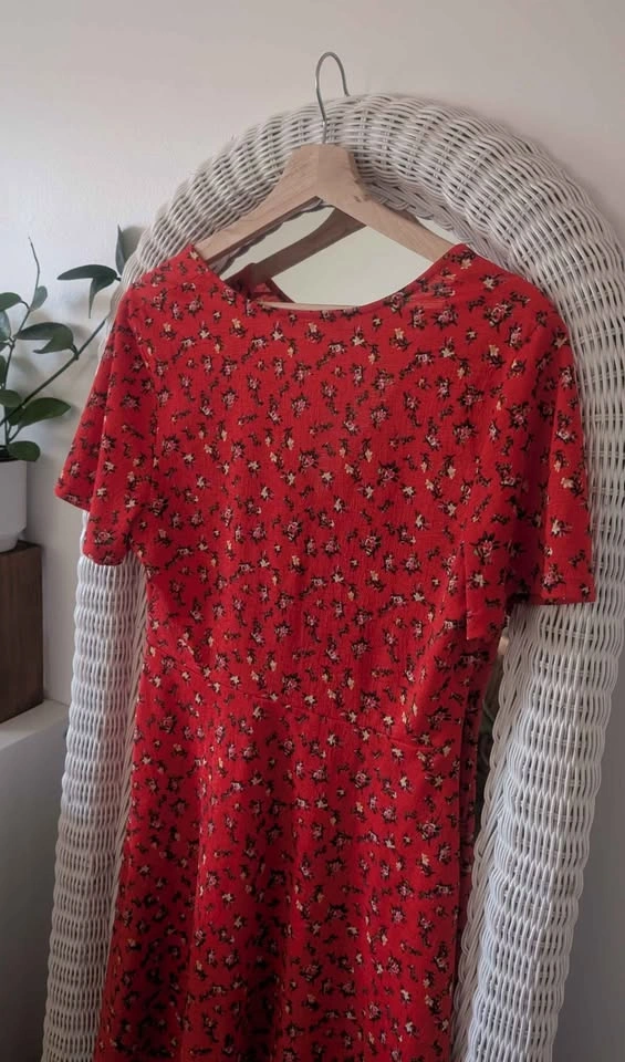 Red Floral Zara Dress - photo 5