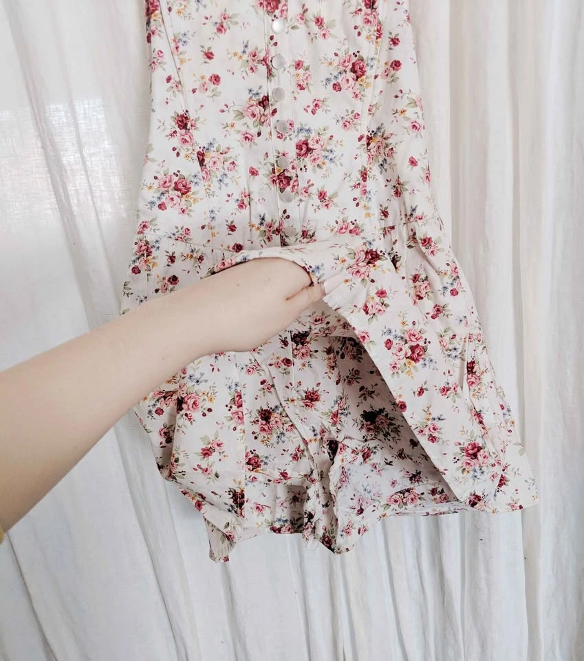 Cottage Core Floral Romper - photo 2