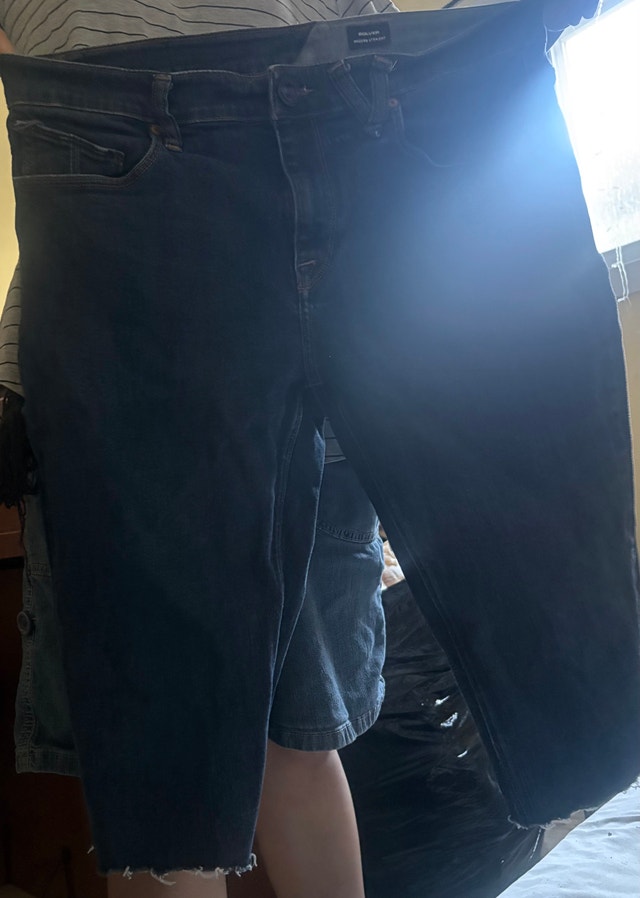 Signature Levi's Shorts and Volcom Pants - photo 4