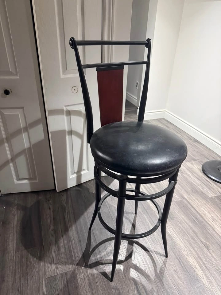 Bar stools - photo 2