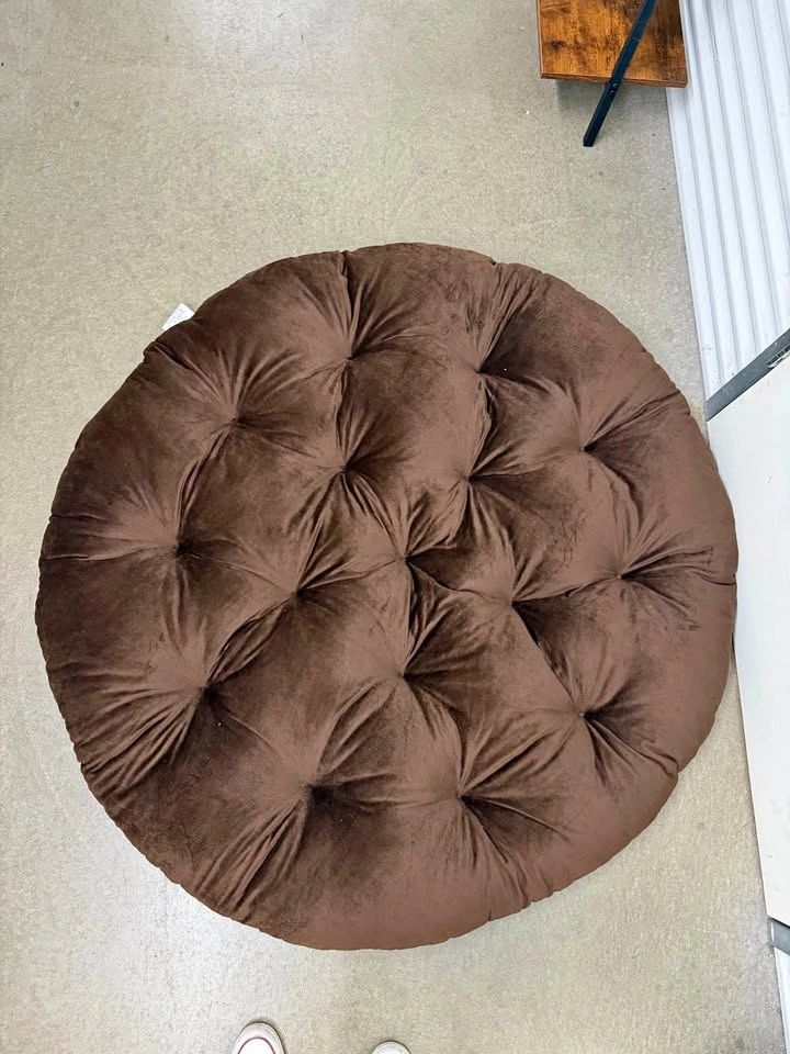 Brand new papasan cushion