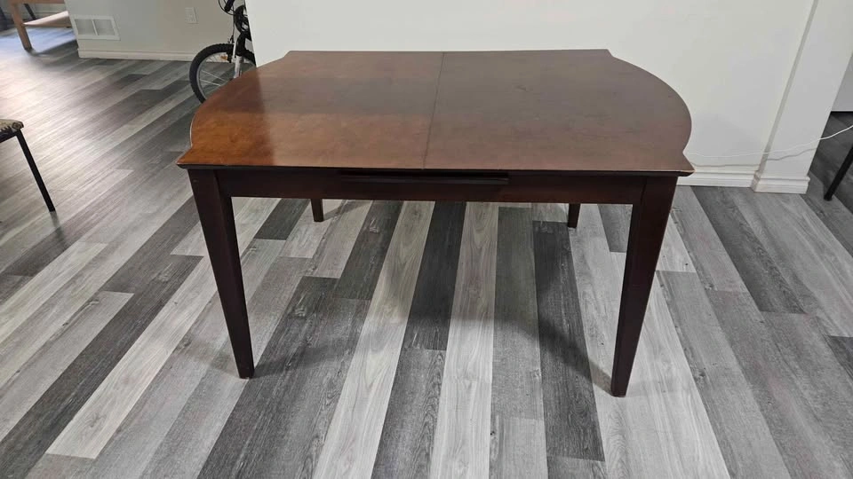 Convertible 6/ 4 seater hardwood Dining Table - photo 4